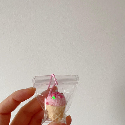 1pcs Handmade Silicone  Squishy Tiny Ice Cream(Random Color)
